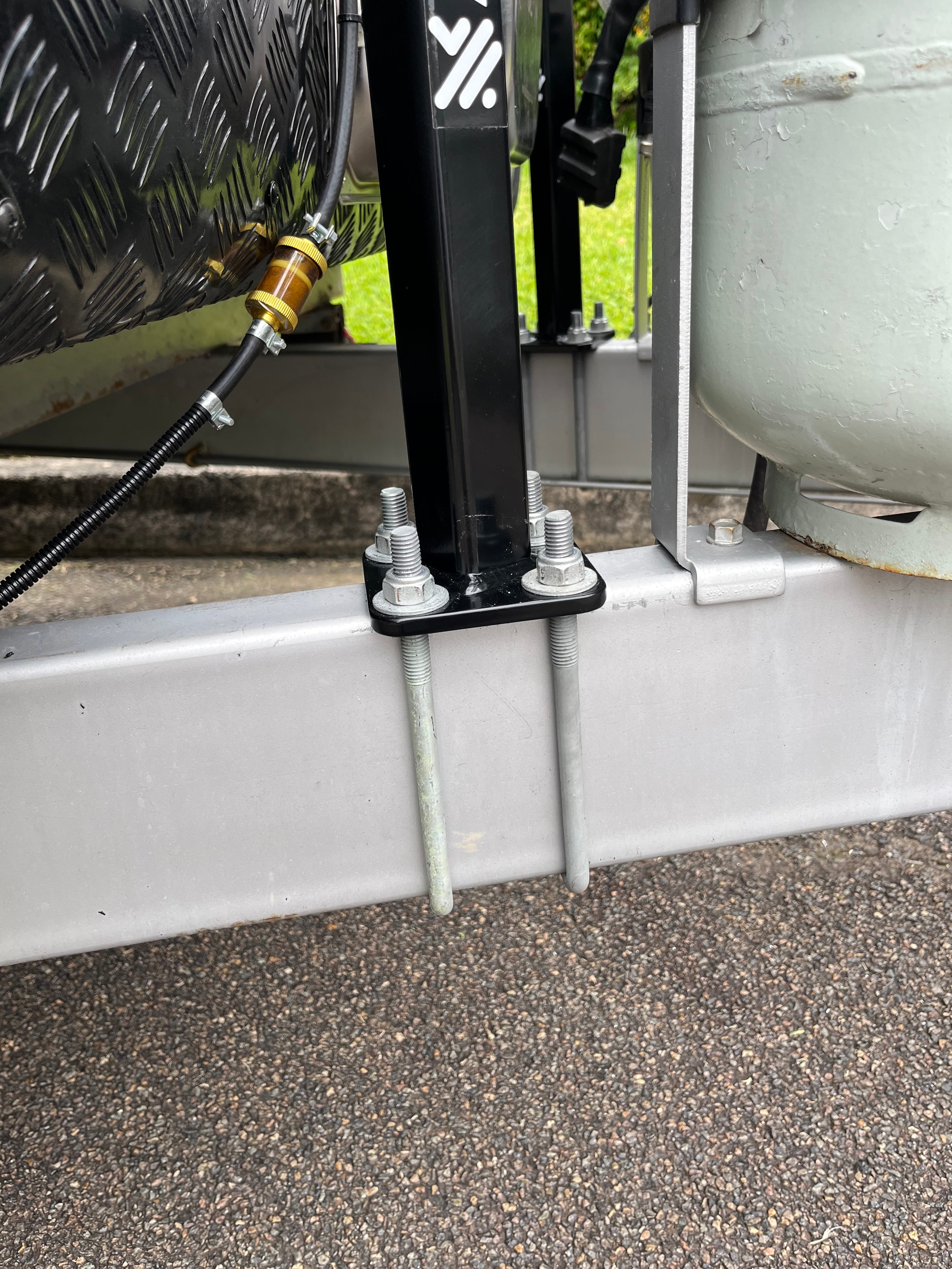 Tilting Hitch ADAPTA-Rack